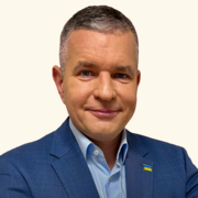 Tomasz Kubat